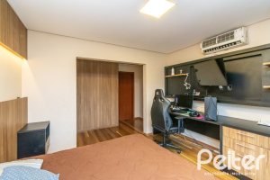 Casa em Condomínio à venda com 226m², 4 dormitórios, 4 suítes, 4 vagas, no bairro Terra Ville em PORTO ALEGRE