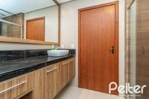 Casa em Condomínio à venda com 226m², 4 dormitórios, 4 suítes, 4 vagas, no bairro Terra Ville em PORTO ALEGRE