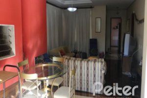 Casa à venda com 250m², 3 dormitórios, 1 suíte, 2 vagas, no bairro Ipanema em Porto Alegre