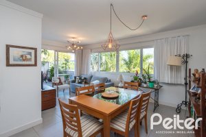 Apartamento à venda com 221m², 3 dormitórios, 3 suítes, 2 vagas, no bairro Tristeza em Porto Alegre