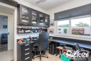 Apartamento à venda com 221m², 3 dormitórios, 3 suítes, 2 vagas, no bairro Tristeza em Porto Alegre