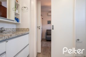 Apartamento à venda com 221m², 3 dormitórios, 3 suítes, 2 vagas, no bairro Tristeza em Porto Alegre