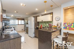 Apartamento à venda com 113m², 3 dormitórios, 1 suíte, 3 vagas, no bairro Tristeza em Porto Alegre