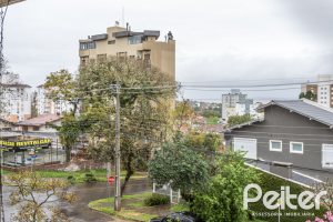 Apartamento à venda com 113m², 3 dormitórios, 1 suíte, 3 vagas, no bairro Tristeza em Porto Alegre