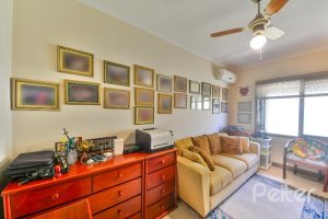 Casa em Condomínio à venda com 252m², 3 dormitórios, 1 suíte, 3 vagas, no bairro Tristeza em Porto Alegre