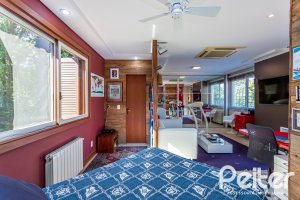 Casa em Condomínio à venda com 380m², 4 dormitórios, 2 suítes, 3 vagas, no bairro Tristeza em PORTO ALEGRE