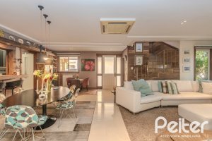 Casa em Condomínio à venda com 380m², 4 dormitórios, 2 suítes, 3 vagas, no bairro Tristeza em PORTO ALEGRE