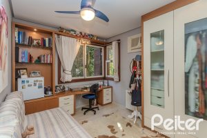 Casa em Condomínio à venda com 380m², 4 dormitórios, 2 suítes, 3 vagas, no bairro Tristeza em PORTO ALEGRE
