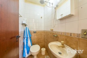 Casa em Condomínio à venda com 178m², 4 dormitórios, 2 suítes, 4 vagas, no bairro Ipanema em Porto Alegre