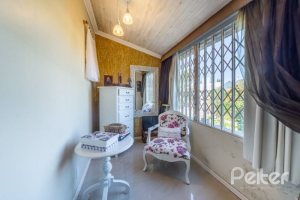Casa em Condomínio à venda com 178m², 4 dormitórios, 2 suítes, 4 vagas, no bairro Ipanema em Porto Alegre