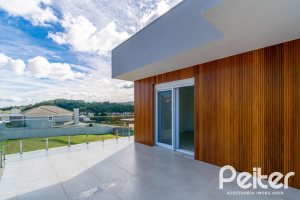 Casa em Condomínio à venda com 292m², 4 dormitórios, 4 suítes, 4 vagas, no bairro Alphaville em PORTO ALEGRE