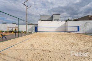 Casa em Condomínio à venda com 290m², 4 dormitórios, 2 suítes, 2 vagas, no bairro Ipanema em Porto Alegre