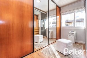 Casa em Condomínio à venda com 186m², 3 dormitórios, 1 suíte, 2 vagas, no bairro Sétimo Céu em Porto Alegre