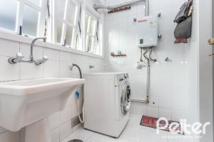 Casa em Condomínio à venda com 186m², 3 dormitórios, 1 suíte, 2 vagas, no bairro Sétimo Céu em Porto Alegre