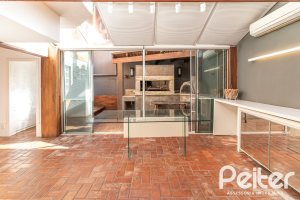 Casa em Condomínio à venda com 176m², 3 dormitórios, 1 suíte, 2 vagas, no bairro Ipanema em Porto Alegre