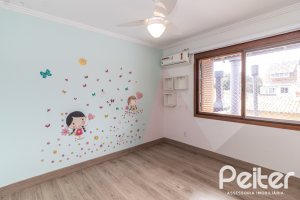 Casa em Condomínio à venda com 176m², 3 dormitórios, 1 suíte, 2 vagas, no bairro Ipanema em Porto Alegre