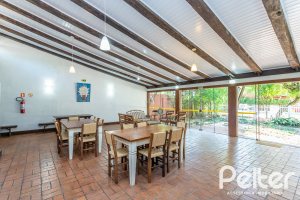 Casa em Condomínio à venda com 176m², 3 dormitórios, 1 suíte, 2 vagas, no bairro Ipanema em Porto Alegre