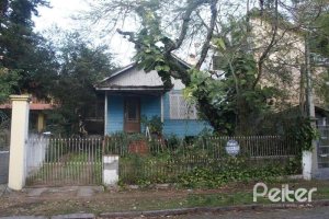 Terreno à venda com 669m², no bairro Tristeza em Porto Alegre