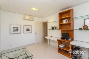 Casa em Condomínio à venda com 253m², 3 dormitórios, 1 suíte, 2 vagas, no bairro Terra Ville em PORTO ALEGRE