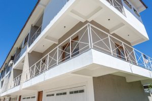 Casa em Condomínio à venda com 145m², 3 dormitórios, 1 suíte, 2 vagas, no bairro Nonoai em Porto Alegre