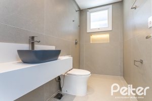 Casa em Condomínio à venda com 387m², 4 dormitórios, 4 suítes, 5 vagas, no bairro Alphaville em PORTO ALEGRE