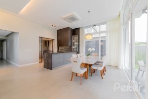  à venda, no bairro  em 