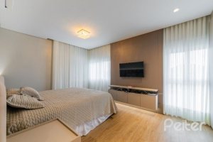  à venda, no bairro  em 