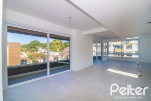 Apartamento à venda com 177m², 3 dormitórios, 3 suítes, 3 vagas, no bairro Menino Deus em Porto Alegre