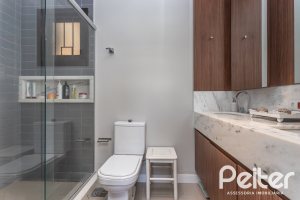 Casa em Condomínio à venda com 143m², 4 dormitórios, 1 suíte, 2 vagas, no bairro Tristeza em Porto Alegre