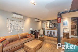 Casa em Condomínio à venda com 143m², 4 dormitórios, 1 suíte, 2 vagas, no bairro Tristeza em Porto Alegre