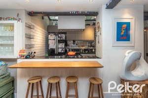 Casa em Condomínio à venda com 143m², 4 dormitórios, 1 suíte, 2 vagas, no bairro Tristeza em Porto Alegre