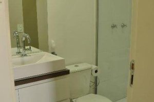 Apartamento à venda com 46m², 2 dormitórios, 1 vaga, no bairro Ipanema em PORTO ALEGRE