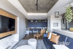 Apartamento à venda com 100m², 3 dormitórios, 1 suíte, 2 vagas, no bairro Cristal em Porto Alegre