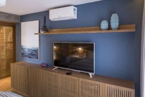 Apartamento à venda com 100m², 3 dormitórios, 1 suíte, 2 vagas, no bairro Cristal em Porto Alegre