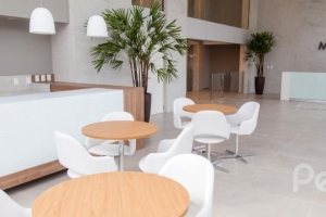 Apartamento à venda com 100m², 3 dormitórios, 1 suíte, 2 vagas, no bairro Cristal em Porto Alegre