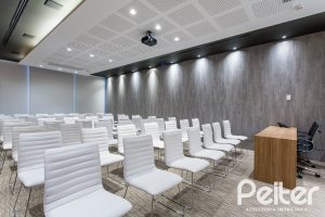 Comercial à venda com 47m², no bairro Tristeza em Porto Alegre