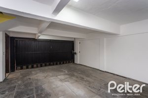 Casa em Condomínio à venda com 179m², 3 dormitórios, 1 suíte, 2 vagas, no bairro Tristeza em Porto Alegre