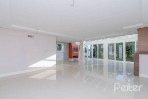 Casa em Condomínio à venda com 343m², 3 dormitórios, 3 suítes, 3 vagas, no bairro Tristeza em Porto Alegre