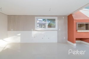 Casa em Condomínio à venda com 343m², 3 dormitórios, 3 suítes, 3 vagas, no bairro Tristeza em Porto Alegre