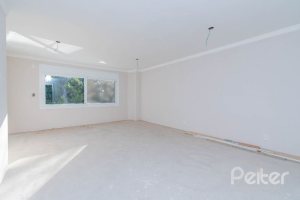 Casa em Condomínio à venda com 343m², 3 dormitórios, 3 suítes, 3 vagas, no bairro Tristeza em Porto Alegre