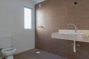 Casa em Condomínio à venda com 343m², 3 dormitórios, 3 suítes, 3 vagas, no bairro Tristeza em Porto Alegre