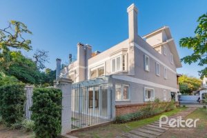 Casa em Condomínio à venda com 343m², 3 dormitórios, 3 suítes, 3 vagas, no bairro Tristeza em Porto Alegre