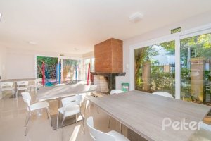 Casa em Condomínio à venda com 343m², 3 dormitórios, 3 suítes, 3 vagas, no bairro Tristeza em Porto Alegre
