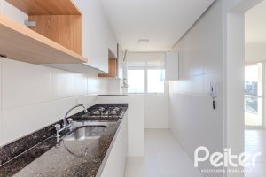 Apartamento à venda com 74m², 2 dormitórios, 1 suíte, 2 vagas, no bairro Tristeza em Porto Alegre