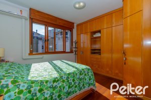 Cobertura à venda com 233m², 3 dormitórios, 1 suíte, 2 vagas, no bairro Tristeza em PORTO ALEGRE