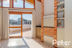 Cobertura à venda com 233m², 3 dormitórios, 1 suíte, 2 vagas, no bairro Tristeza em PORTO ALEGRE