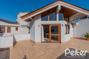 Cobertura à venda com 233m², 3 dormitórios, 1 suíte, 2 vagas, no bairro Tristeza em PORTO ALEGRE