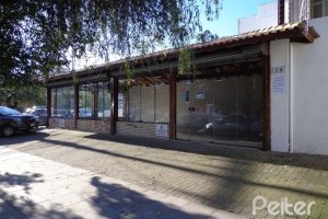 Comercial à venda com 150m², 10 vagas, no bairro Menino Deus em Porto Alegre