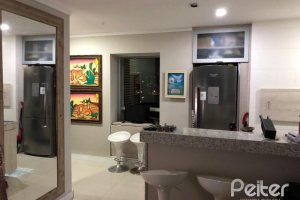 Apartamento à venda com 52m², 1 dormitório, 1 vaga, no bairro Cristal em Porto Alegre