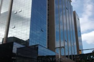 Comercial à venda com 39m², no bairro Menino Deus em Porto Alegre